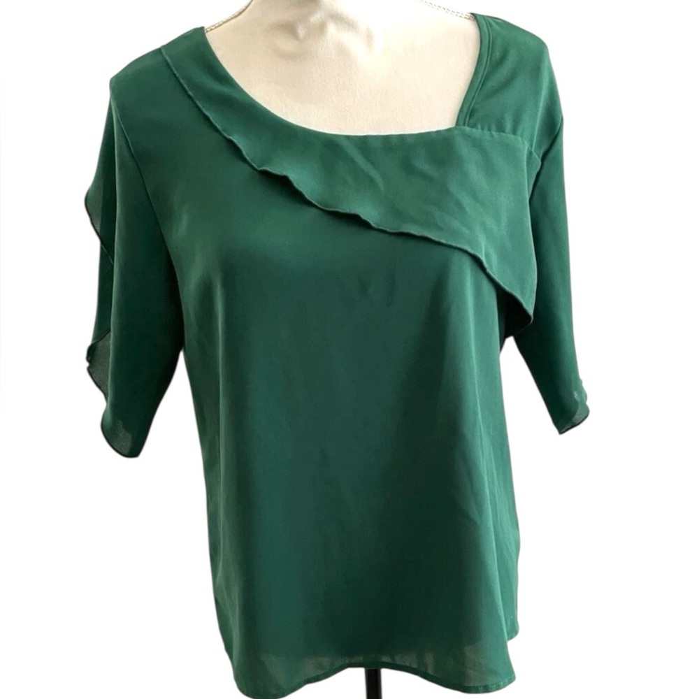 Green Women's Top Sz L Asymmetrical Neckline Butterfly Sleeves
